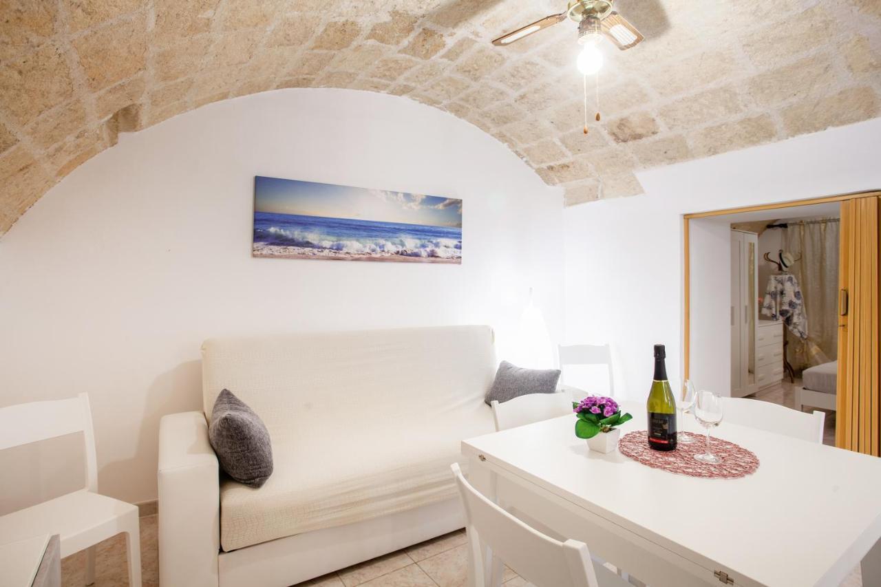 Monopoli Heartbeat - Apartment 200M From Sea Экстерьер фото
