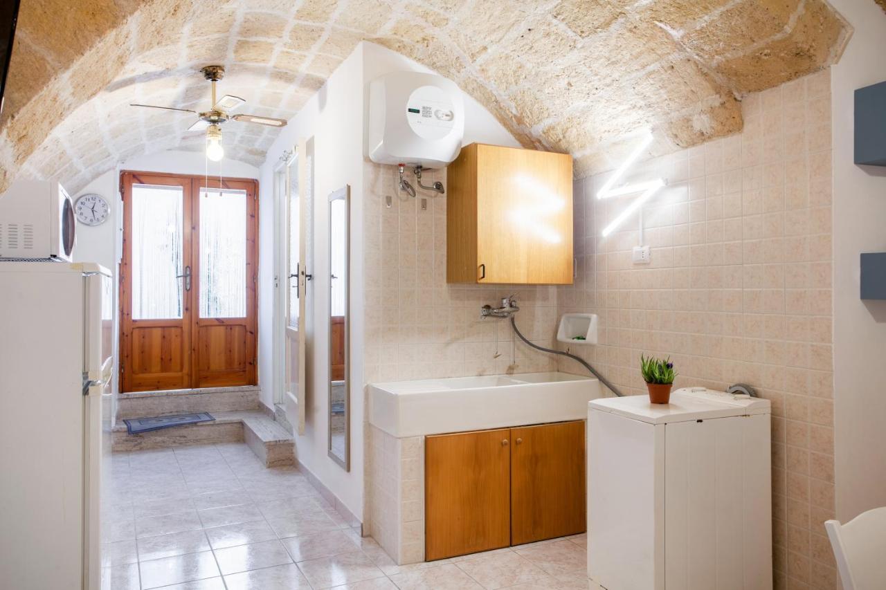 Monopoli Heartbeat - Apartment 200M From Sea Экстерьер фото